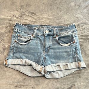 Size 6 American Eagle jean shorts